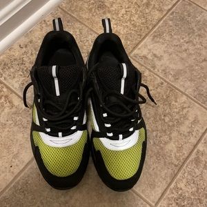 Christian Dior b22 green and black